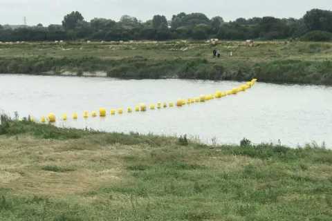 Fury as ‘pathetic’ French attempt to stop migrants crossing Channel to UK revealed