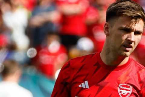 Arsenal’s Tierney and Chelsea’s Cucurella 'both want loan transfer to same Premier League club but..