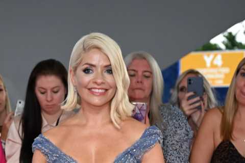 This Morning’s Holly Willoughby SNUBBED again at National Television Awards as viewers vote for..