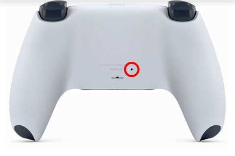 PS5 owners are just realizing why the controller has a mysterious tiny hole on the back – it’s so..