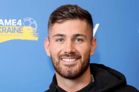 Love Island fans convinced Scott has signed up for huge new reality show in LA – after failing to..