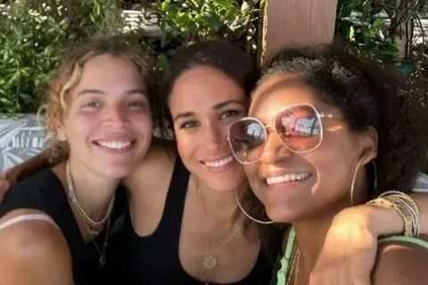 New ‘clue’ Meghan Markle is returning to Instagram as she beams in a birthday selfie with pals over ..