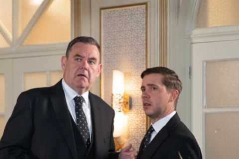 George Shuttleworth comes to blows with Todd Grimshaw after brutal betrayal in Coronation Street