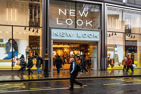 Washout July dampens UK retail sales, fashion retailers hit hard
