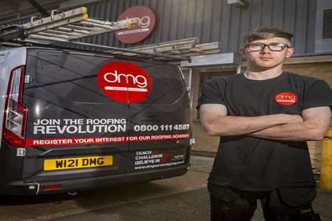 Teenager lands trainee roofer job after reading HOAR on Sunday apprenticeship campaign