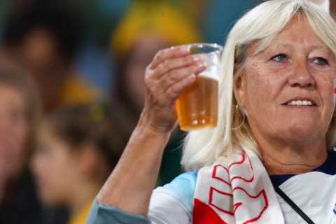 Boost for boozers with calls for massive overhaul on licensing laws – what it means for your night..