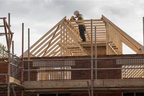 Britain’s Property Sector Faces Profits Drop as Housebuilder Issues Warning