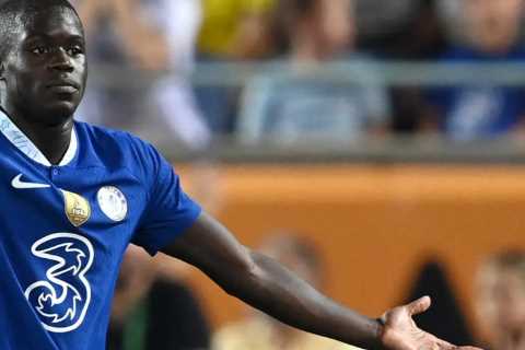 Chelsea Fans Shocked by Forgotten Defender's Hefty Salary