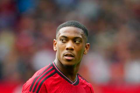 Erik ten Hag explains decision to start Anthony Martial against Nottingham Forest on landmark..