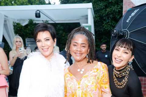 ‘Clingy’ Kim Kardashian was a total ‘fangirl’ around Doria Ragland and may be after a Meghan Markle ..
