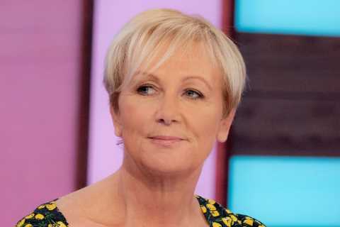 Coronation Street Star Sue Cleaver Reveals Hospitalization and Weight Loss Struggles
