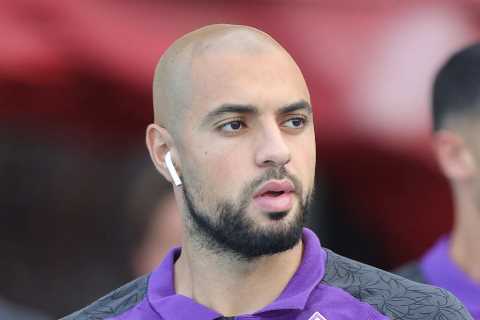Sofyan Amrabat Determined to Secure Manchester United Transfer as Talks Continue with Fiorentina