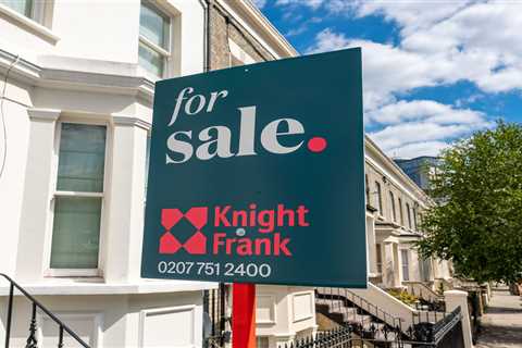 UK House Prices See Sharpest Drop in 14 Years