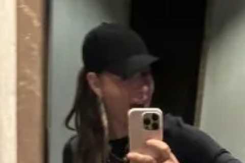 Maria Sharapova Tries on Six Outfits and Fans Can't Get Enough