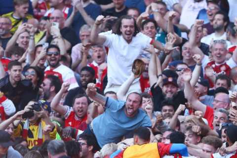 Fans demand Arsenal are DOCKED POINTS after fans all sing along to cheesy 90s hit after dramatic..
