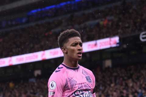 Everton Forward Demarai Gray Slams Club in Shock Statement