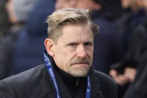 'Shocked' Peter Schmeichel Lost for Words at Man Utd's Defeat to Arsenal as He Slams Onana's Role..