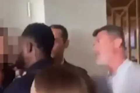 How Arsenal Helped Police Track Down Man Who Headbutted Roy Keane