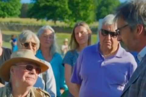 Uncommon Teapot Valued at More Than a Car on Antiques Roadshow