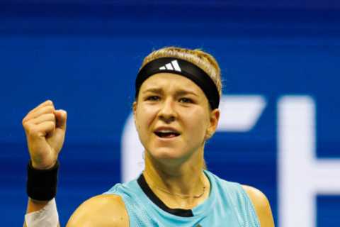 Tennis Star Karolina Muchova Causes Controversy at US Open by Changing Clothes Mid-Match