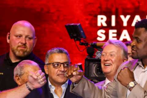 Tyson Fury Reveals Next Two Opponents Including UFC Legend... But states Major Condition of Taking..