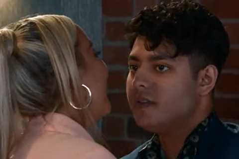 Coronation Street viewers disgusted as character initiates illicit affair with teenager in front of ..