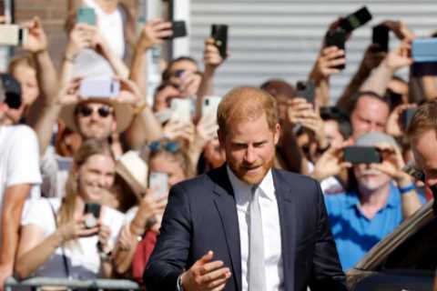 Prince Harry Receives Mixed Reception at Invictus Games in Germany as Meghan Markle Stays Behind