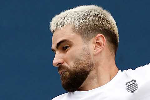 Tennis Player Disqualified from Tournament for Taking a Shower