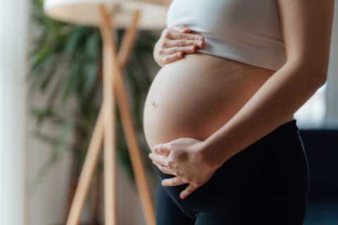 Being a young mum increases the risk of deadly lung cancer, warns study