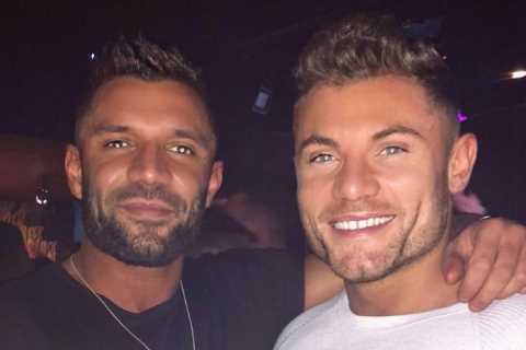 Coronation Street Star Mourns Tragic Loss of Close Friend Neil