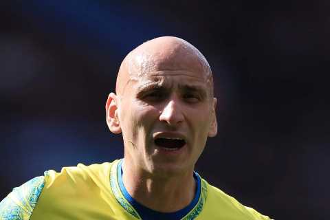 Jonjo Shelvey set to leave Nottingham Forest after fallout with boss Steve Cooper