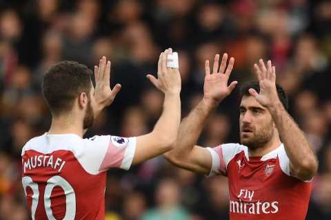 Arsenal: Former Stars Battle for Club Contract