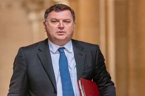 Ministers Clash with Pensioners over Plan to Downgrade Triple Lock Promise
