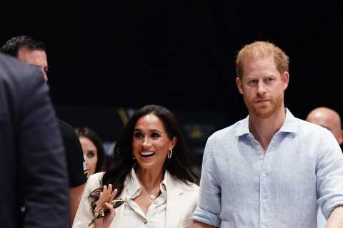 Prince Harry Celebrates 39th Birthday at Invictus Games with Meghan Markle