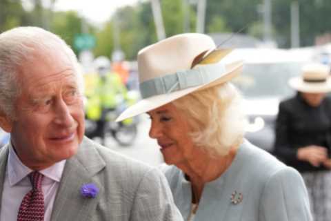 King Charles takes historic trip to Doncaster racecourse in hopes of breaking 46-year curse