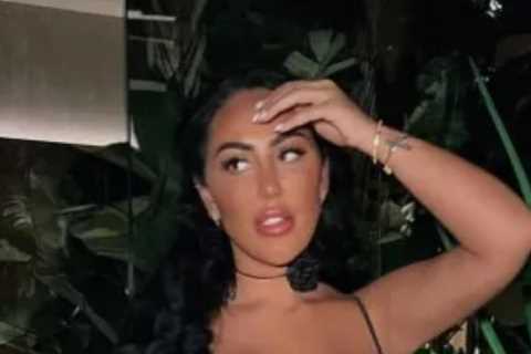 Sophie Kasaei shows off incredible figure as she strips to thong bikini