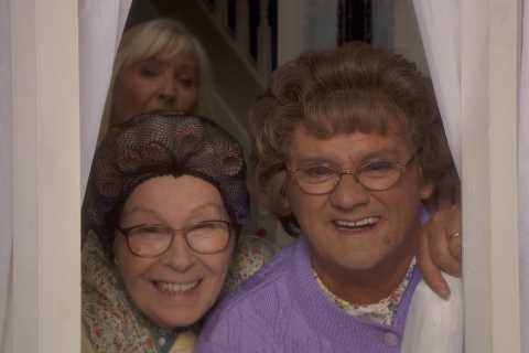Mrs Brown's Boys viewers spot 'technical blunder' during second episode of BBC comedy