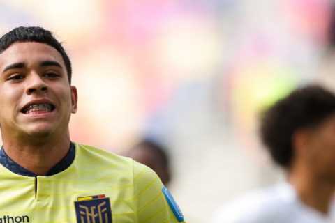 Chelsea Wonderkid Kendry Paez Is Breaking Records and Turning Heads