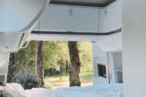 Love Island stars Lucie Donlan & Luke Mabbott share inside look at their amazing motor home as they ..