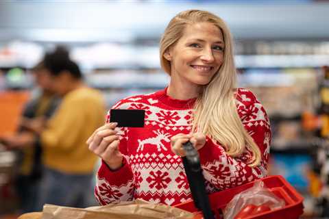 Get £25 Free Cash with Supermarket Christmas Savings Schemes