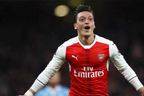 Former Arsenal Star Mesut Ozil Could Make Shock Return to Football