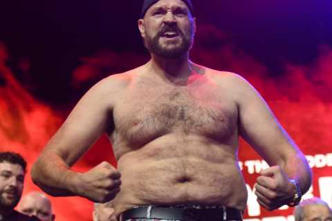 Tyson Fury hits back at ‘insulting’ question ahead of boxing return against UFC legend Francis..