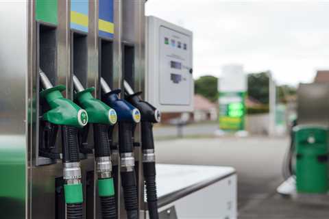 UK’s Cheapest Supermarket Petrol Station Revealed – Save Up to £7 on Fuel