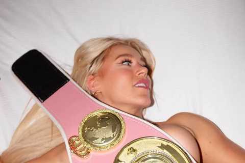 Elle Brooke Poses Naked with Boxing Belt After Gatecrashing Misfits Boxing Face-off