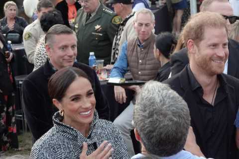 Meghan Markle &amp; Prince Harry mingle with Hollywood stars at California fundraiser