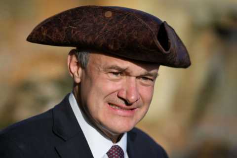 Lib Dem leader Ed Davey faces backlash for controversial joke in closing speech at party conference