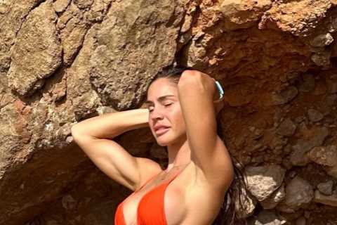 Model turned boxer Avril Mathie stuns in tiny thong bikini as she gives fans inside glimpse of her..