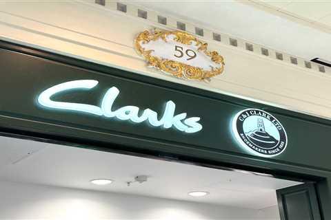 Poplar High Street Shoe Shop Shuts Down More Locations Amidst Huge Sale