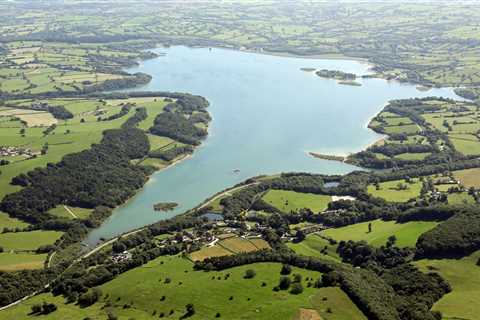 Severn Trent plans to increase bills by a third to fund pipe repairs