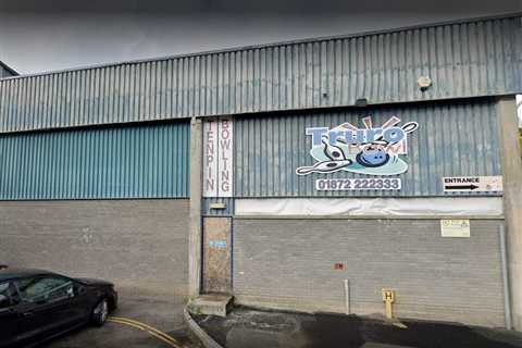 Beloved Bowling Alley in Cornwall Closes Doors Forever After 32 Years, Leaving Fans Devastated